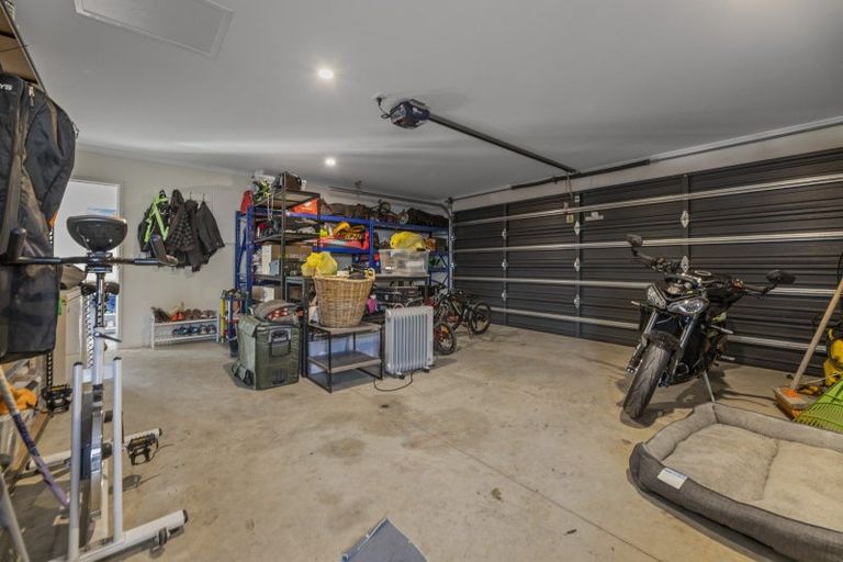 Photo of property in 18 Goddard Way, Sawyers Bay, Port Chalmers, 9023