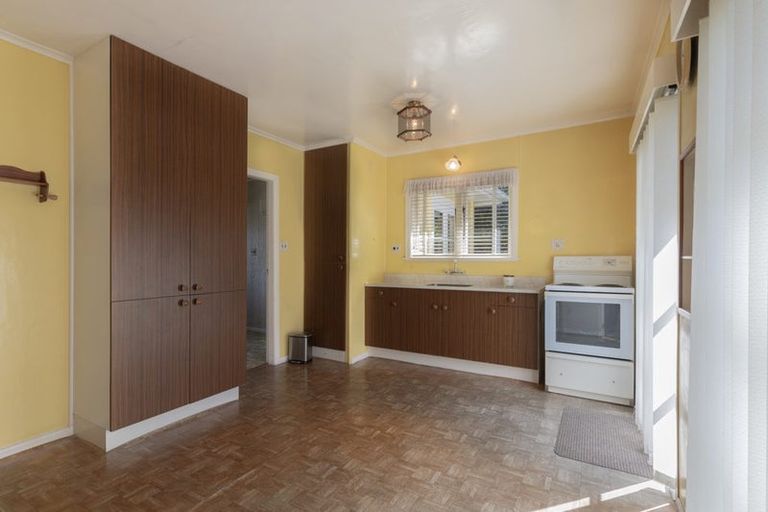 Photo of property in 67 Alverston Street, Waterview, Auckland, 1026