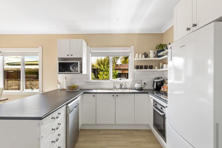 Photo of property in 26 Brookes Street, Inglewood, 4330