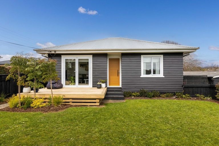 Photo of property in 3 Roto Street, Westown, New Plymouth, 4310