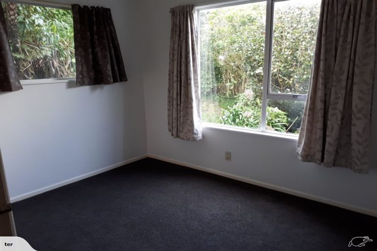 Photo of property in 9 Hibiscus Grove, Maungaraki, Lower Hutt, 5010