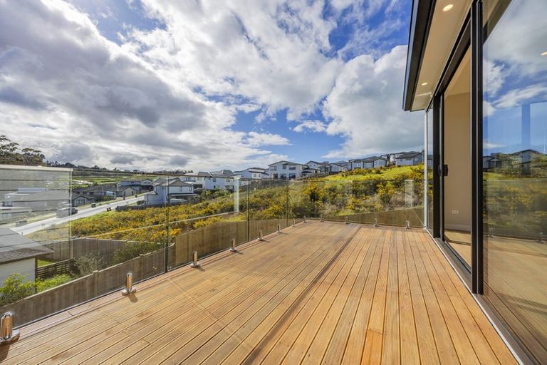 Photo of property in 263 West Hoe Heights, Orewa, 0931