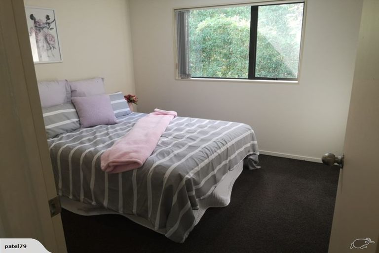 Photo of property in 37 Westglen Place, Ranui, Auckland, 0612