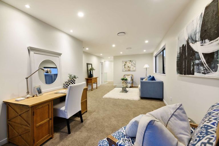 Photo of property in 39 Pacific Heights Road, Orewa, 0931