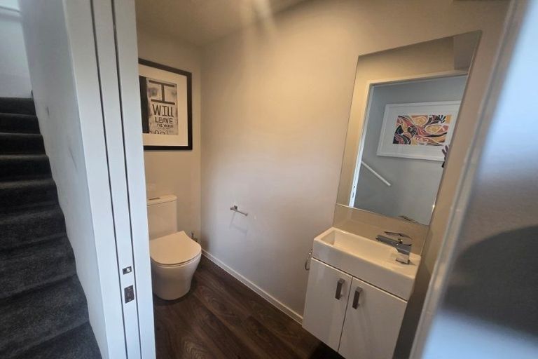 Photo of property in 2/17 Matai Street East, Riccarton, Christchurch, 8011