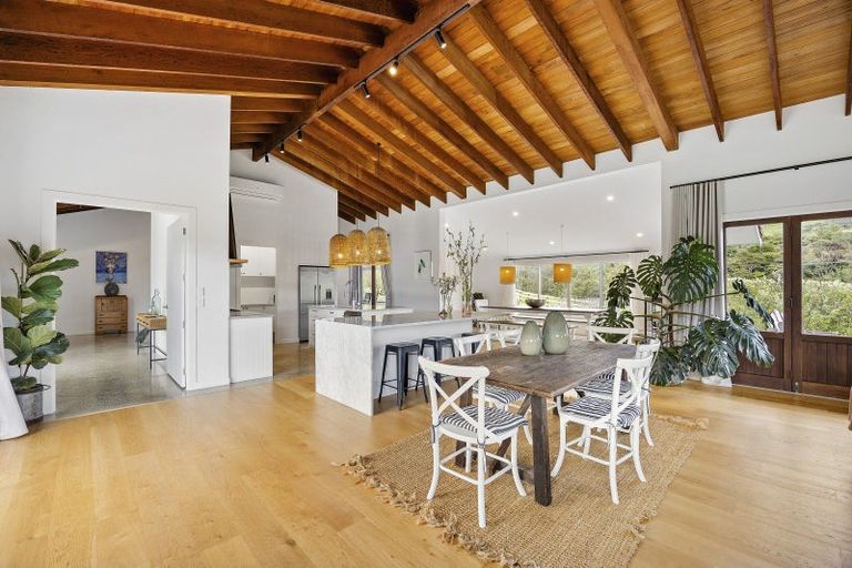 Photo of property in 10 Bridle Way, Hunua, 2583