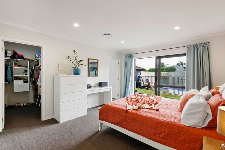 Photo of property in 24 Sirius Crescent, Rototuna North, Hamilton, 3210