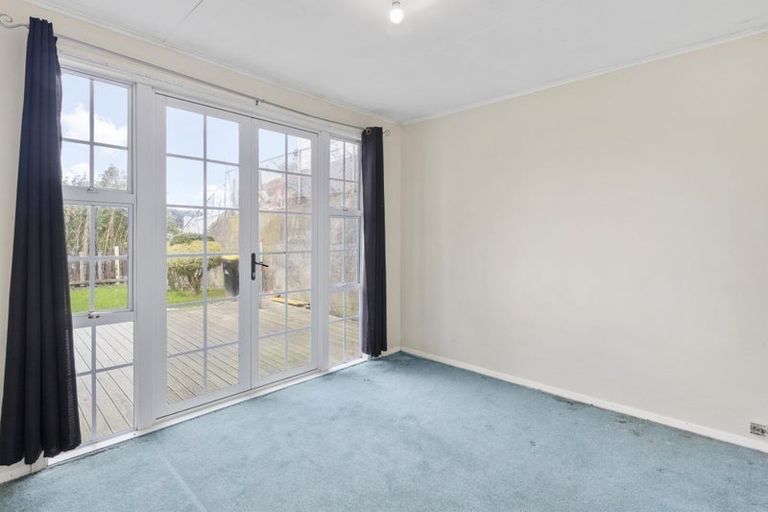 Photo of property in 31 Todman Street, Brooklyn, Wellington, 6021