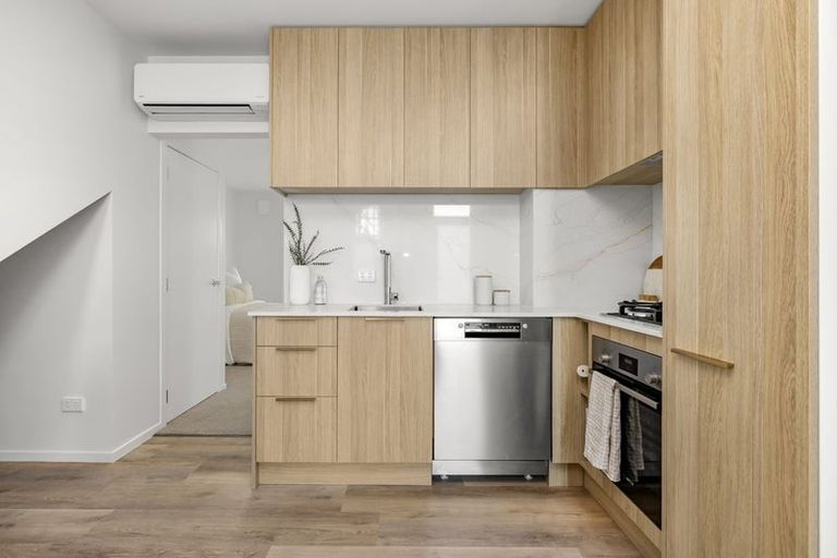 Photo of property in 17 Rocky Road, Huntington, 3210