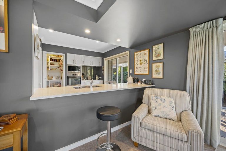 Photo of property in 1 Willow Drive, Taradale, Napier, 4112