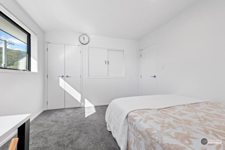 Photo of property in 2c Avon Street, Waterloo, Lower Hutt, 5011
