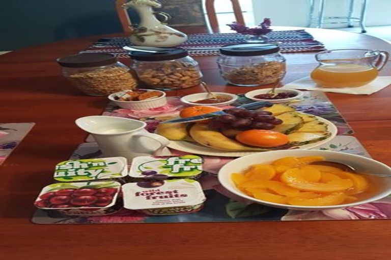 Photo of property in 140 Perth Street, Holmes Hill, Oamaru, 9401