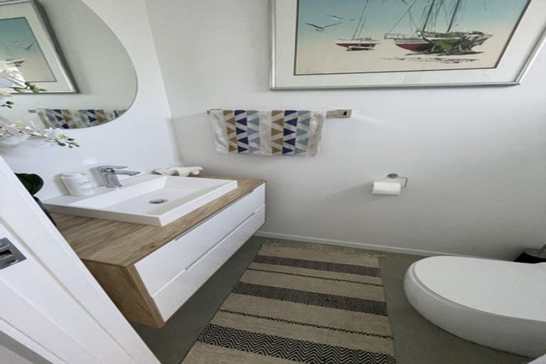 Photo of property in 2 Taimoana Close, Mangawhai Heads, Mangawhai, 0505