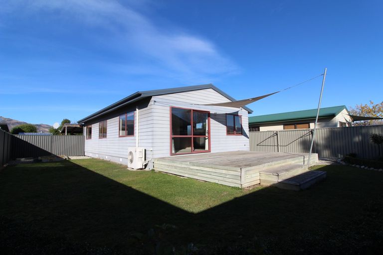 Photo of property in 23b Waenga Drive, Cromwell, 9310