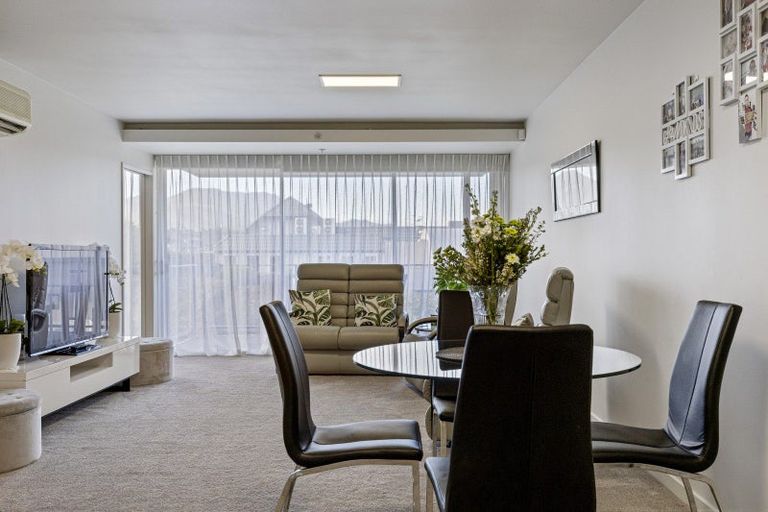 Photo of property in 101 On Roberts, 2/101 Roberts Street, Taupo, 3330