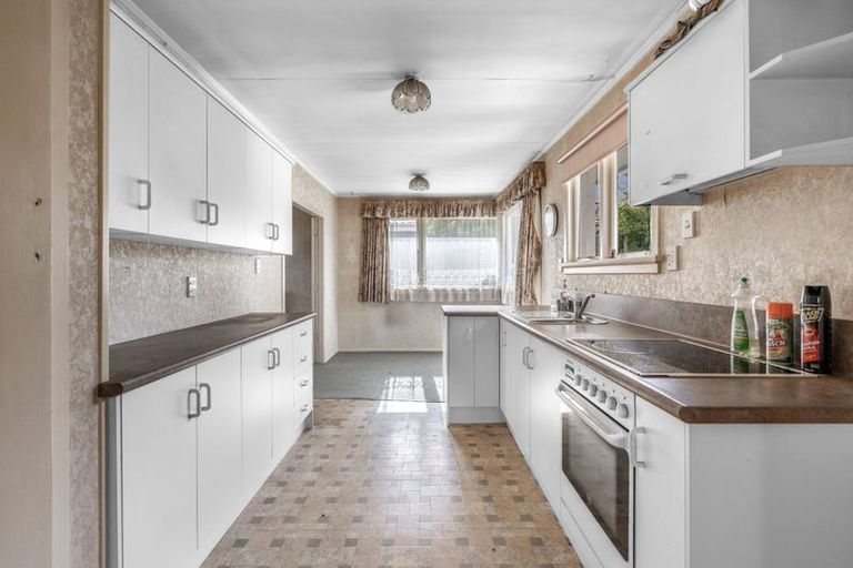 Photo of property in 12 Kinmont Crescent, Newfield, Invercargill, 9812