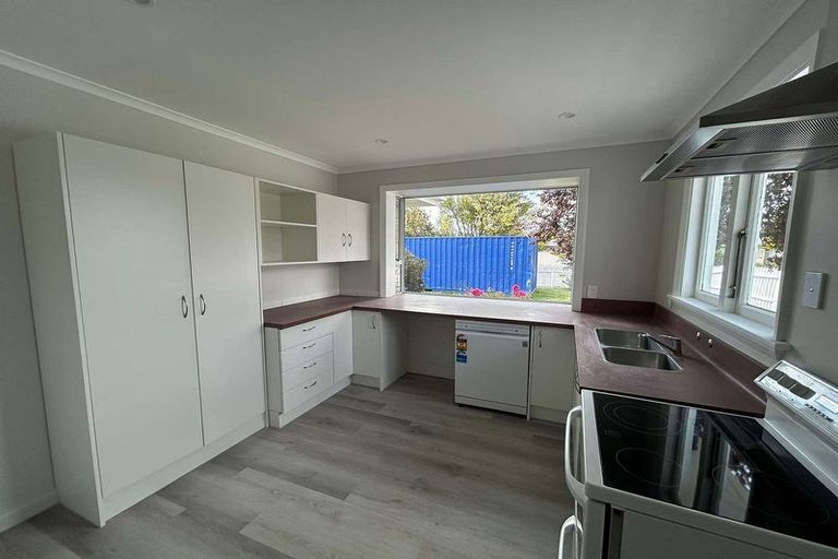 Photo of property in 1/191 Wairakei Road, Bryndwr, Christchurch, 8053