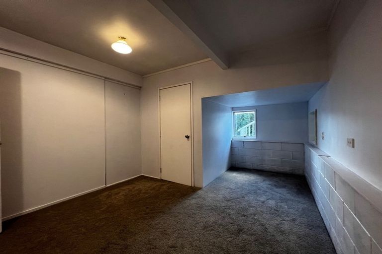 Photo of property in 2/69 Simon Ellice Drive, Bayview, Auckland, 0629