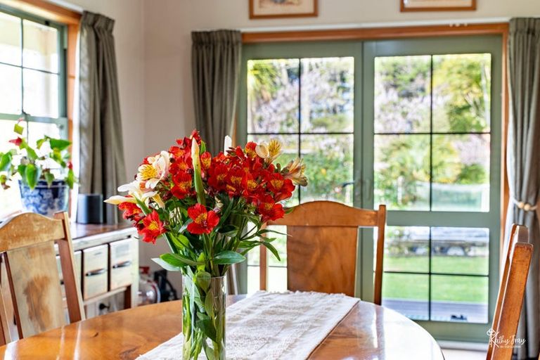 Photo of property in 70 Rototuna Road, Pouto, Te Kopuru, 0391