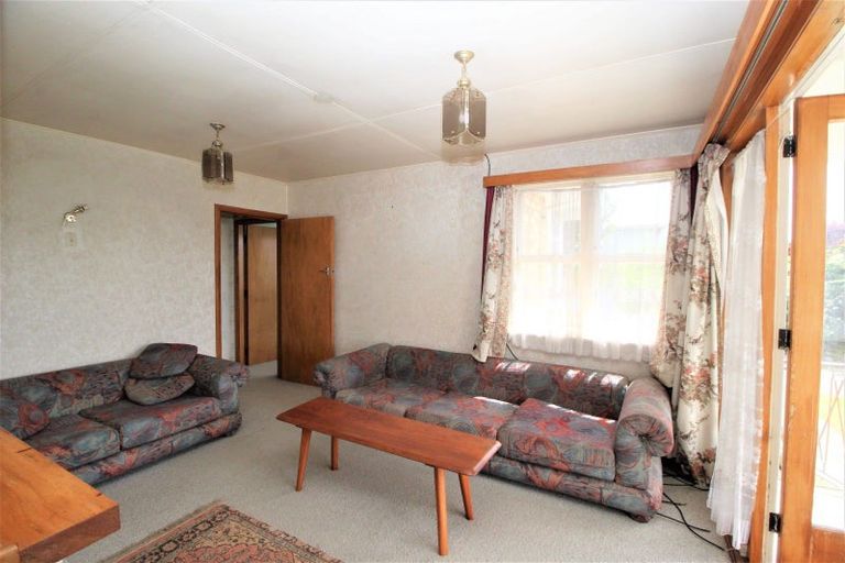 Photo of property in 7 Fox Street, Woodville, 4920