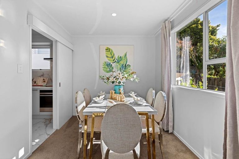 Photo of property in 8 Corric Hill, Torbay, Auckland, 0630