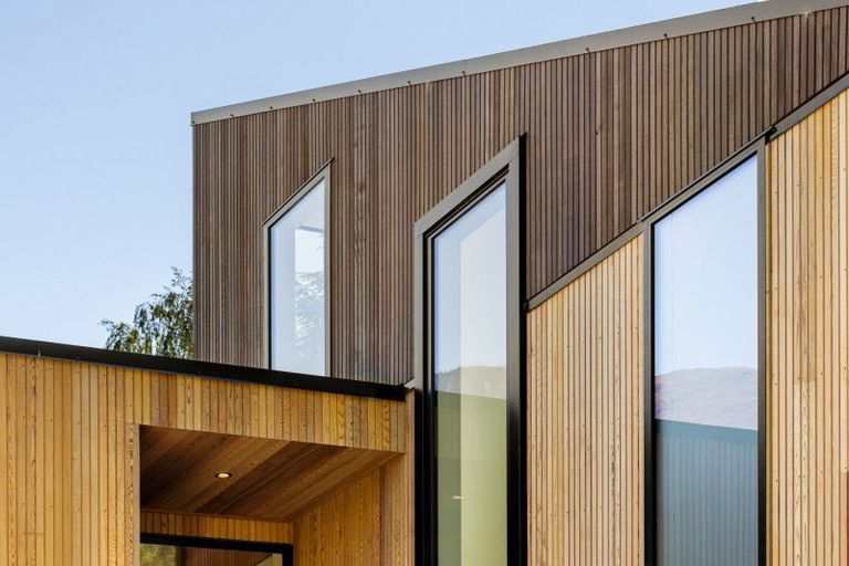 Photo of property in 1/61 Eely Point Road, Wanaka, 9305