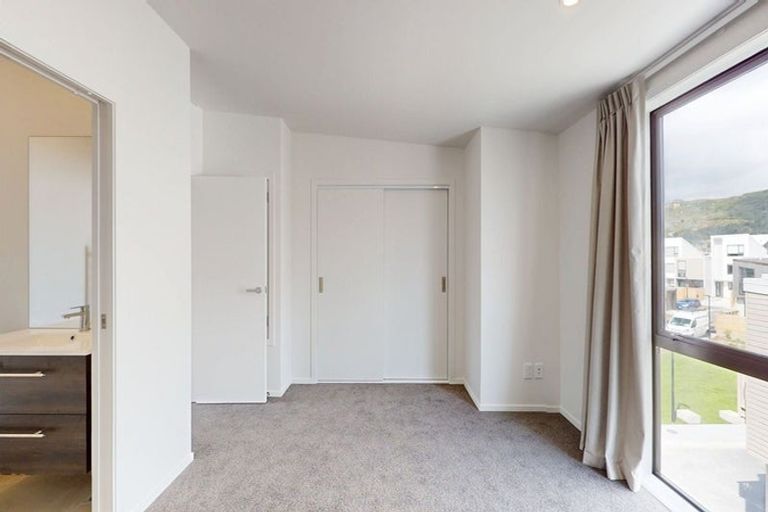 Photo of property in 53 Kamahi Place, Paraparaumu, 5032