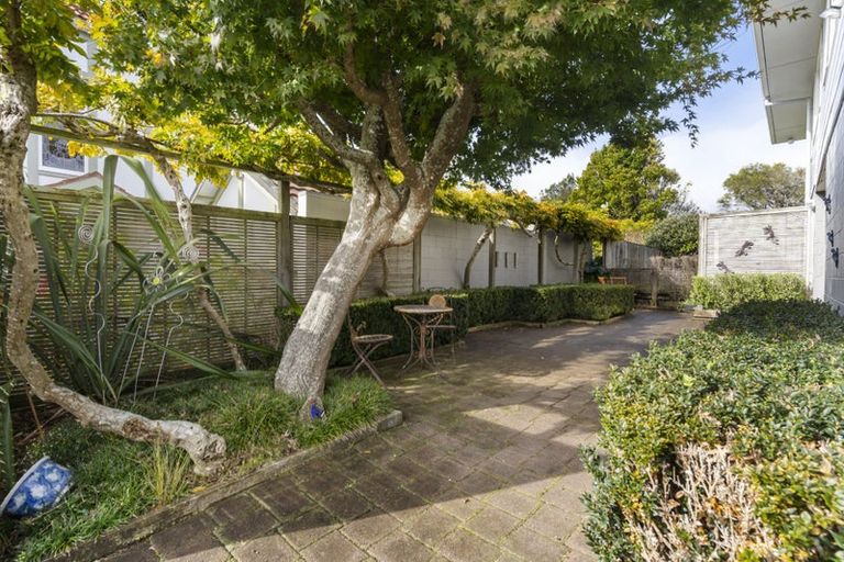 Photo of property in 3 Sea View Terrace, Cockle Bay, Auckland, 2014