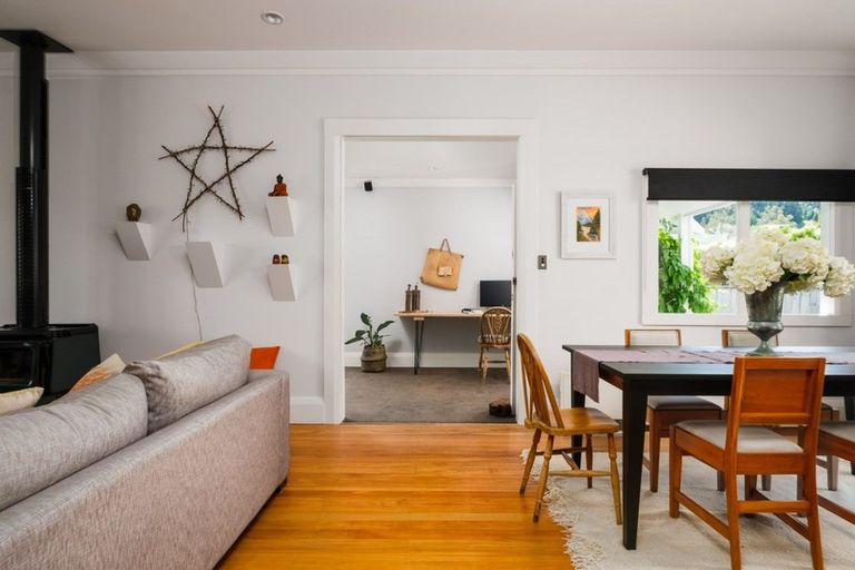 Photo of property in 11 Haronga Road, Inner Kaiti, Gisborne, 4010