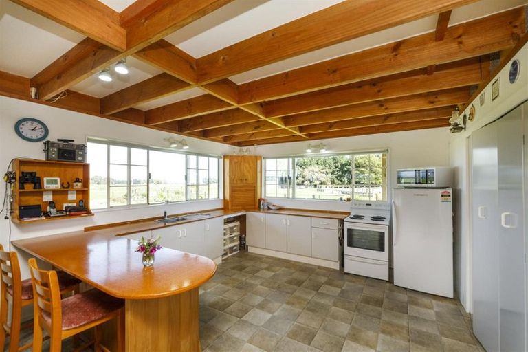 Photo of property in 481 Taonui Road, Colyton, Feilding, 4775