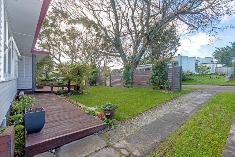Photo of property in 9 Ropata Street, Kaiti, Gisborne, 4010
