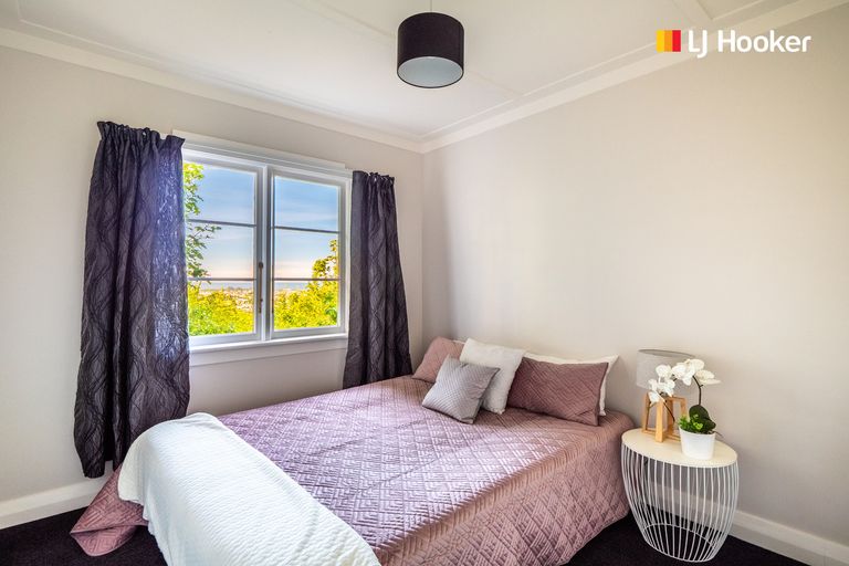 Photo of property in 39 Forfar Street, Clyde Hill, Dunedin, 9011