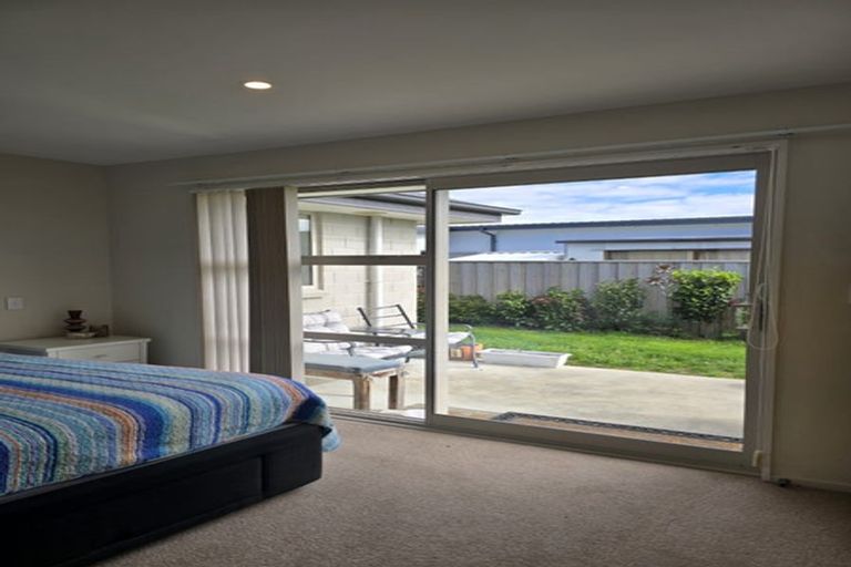 Photo of property in 6 Burke Lane, Amberley, 7410