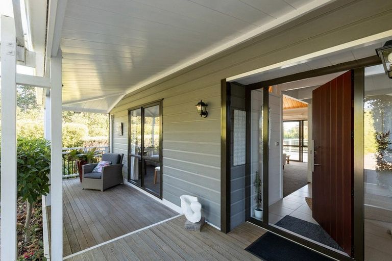 Photo of property in 240d Omokoroa Road, Omokoroa, Tauranga, 3114