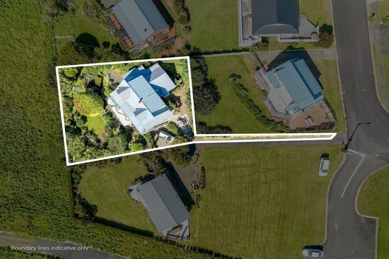 Photo of property in 405 Onemana Drive, Onemana, Whangamata, 3691