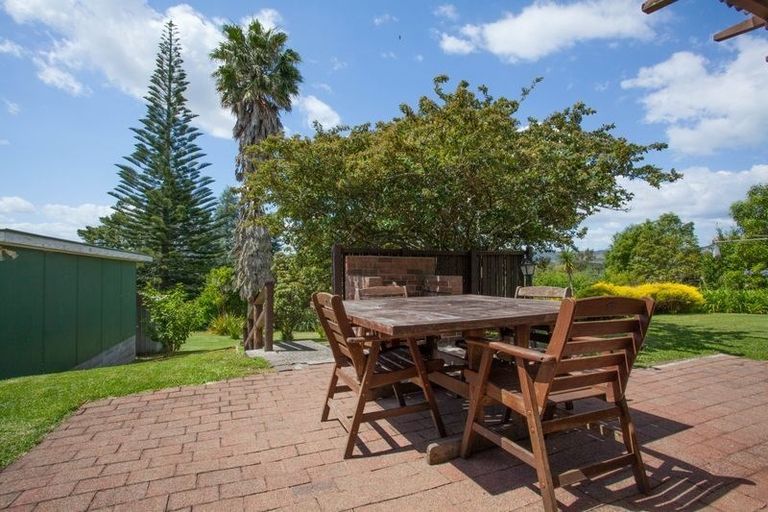 Photo of property in 121 Kimihia Road, Huntly, 3700