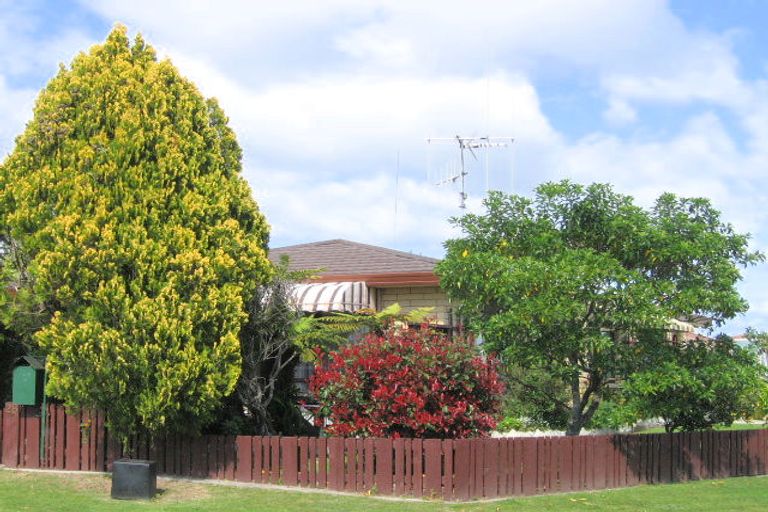 Photo of property in 2b Mahina Place, Mount Maunganui, 3116