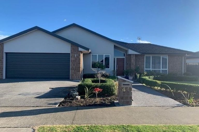 Photo of property in 44 Tasman Drive, Poraiti, Napier, 4112