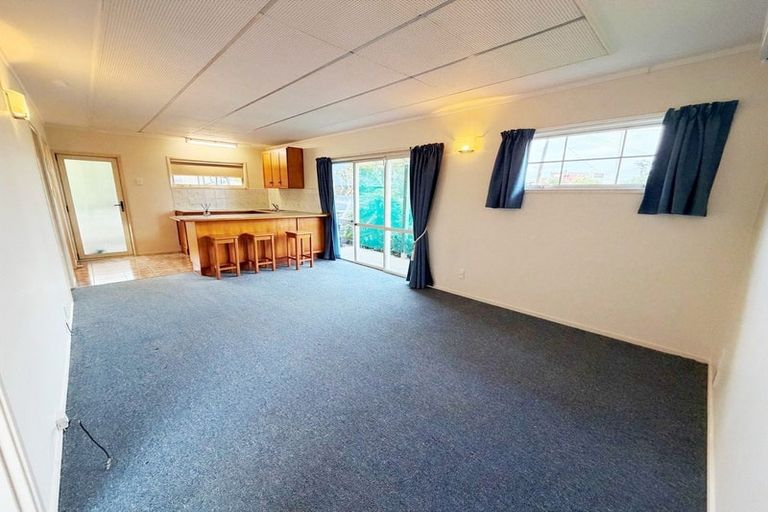 Photo of property in 153 Arran Road, Browns Bay, Auckland, 0630