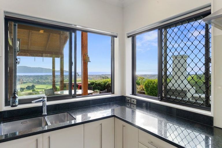 Photo of property in 123 Aston Road, Waikanae, 5391