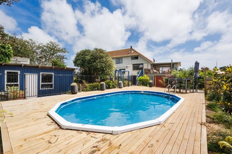 Photo of property in 38 Russell Street, Foxton, 4814