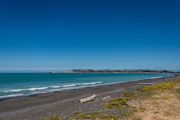 Photo of property in 97 The Esplanade, Westshore, Napier, 4110