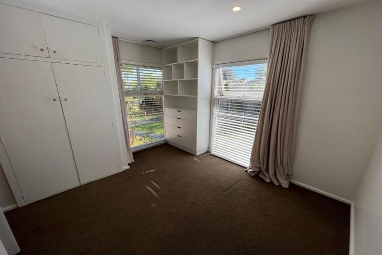 Photo of property in 5 Kenwyn Avenue, St Albans, Christchurch, 8052