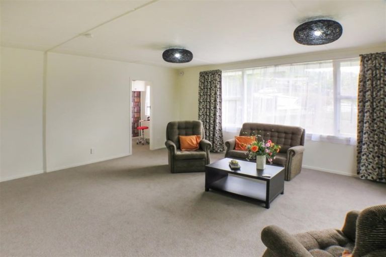 Photo of property in 40 Thomas Crescent, Western Heights, Rotorua, 3015