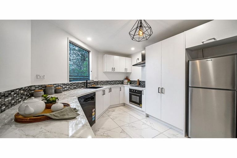 Photo of property in 66 Strickland Street, Sydenham, Christchurch, 8023