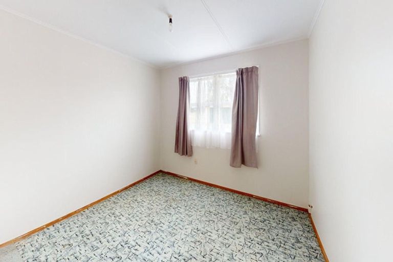 Photo of property in 582-588 Napier Road, Whakarongo, Palmerston North, 4470