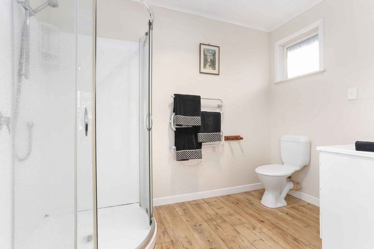 Photo of property in 1/47 Willis Road, Papakura, 2110