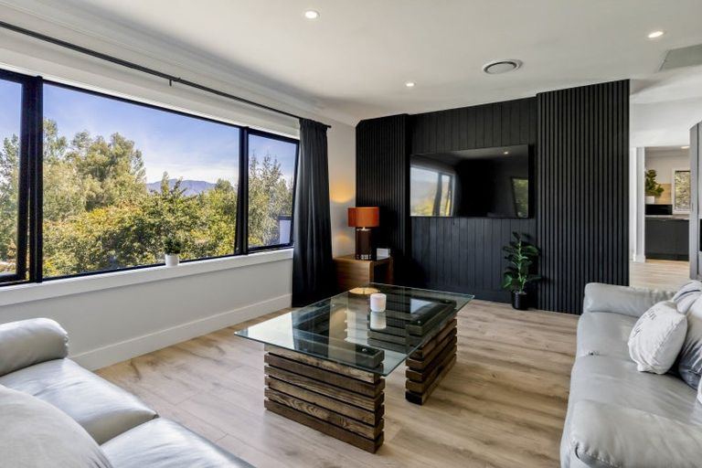 Photo of property in 71 Cotter Avenue, Arrowtown, 9302