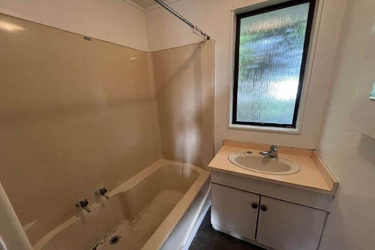 Photo of property in 2/53b Dominion Road, Papakura, 2110