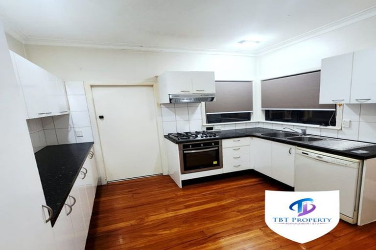 Photo of property in 2/32 Wintere Road, Papatoetoe, Auckland, 2025